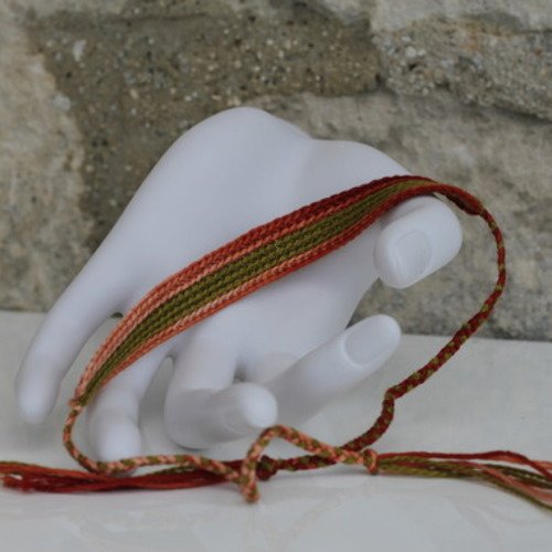 Bracelet brésilien en coton dmc crocheté main rouille et kaki modèle "curitiba"