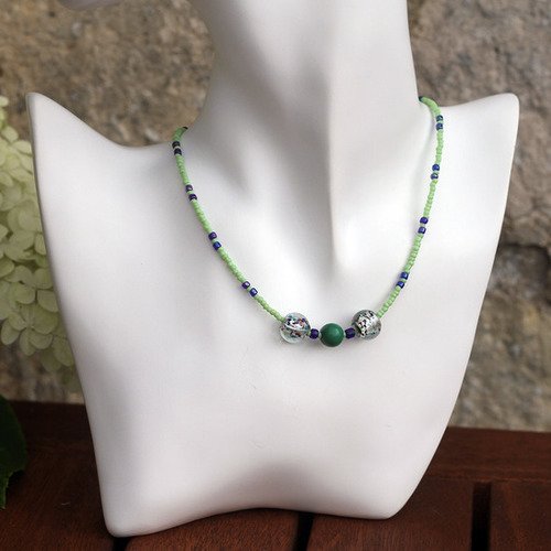 Collier ado graine-perles de rocaille-verre vert et bleu modèle "peps"
