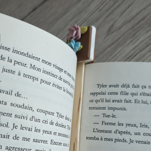 Les tiny's livres  [ marque-page - fimo - bois - mini - petit prix ]