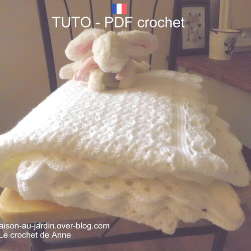 Tuto crochet - plaid blanc aux jolis points fantaisies orné d'une belle bordure dentelle , facile à réaliser , tuto en francais  !