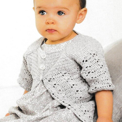 Modèle gilet bébé coton, taille 3 / 6 / 12 / 18 et 24 mois, explications et grilles en français, pdf crochet vintage francais !