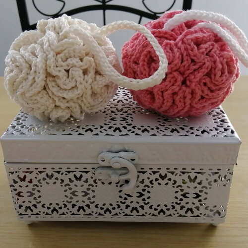 Tuto crochet - fleurs de douche coton, utile au quotidien pour l'hygiène et la beauté, facile à réaliser, tuto en francais !