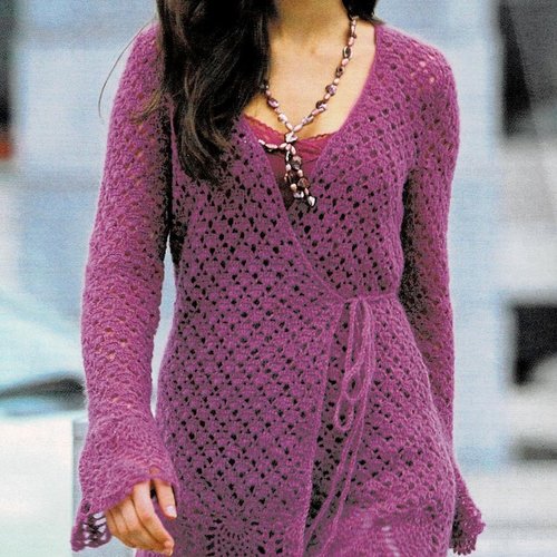 Modèle gilet/veste cache-coeur en mohair, taille 40/42 , 44/46, explications et grilles en français, pdf crochet vintage !