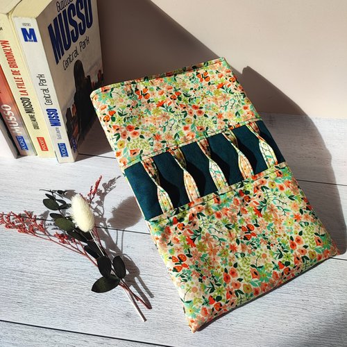 Pochette à livre