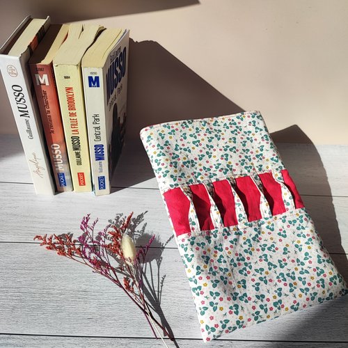 Pochette à livre