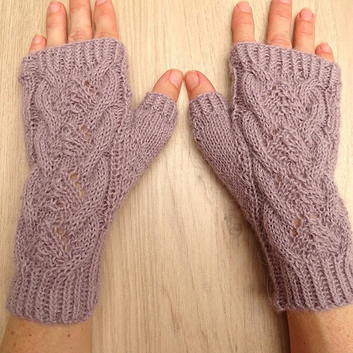 Mitaines en laine alpaga lilas