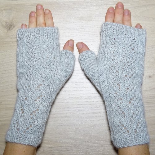 Mitaines grises en laine alpaga