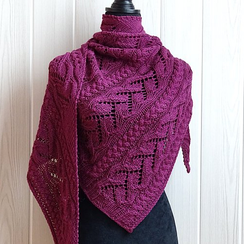 Châle rose vif en laine mérinos tricoté main