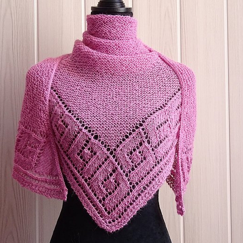 Châle rose en laine alpaga