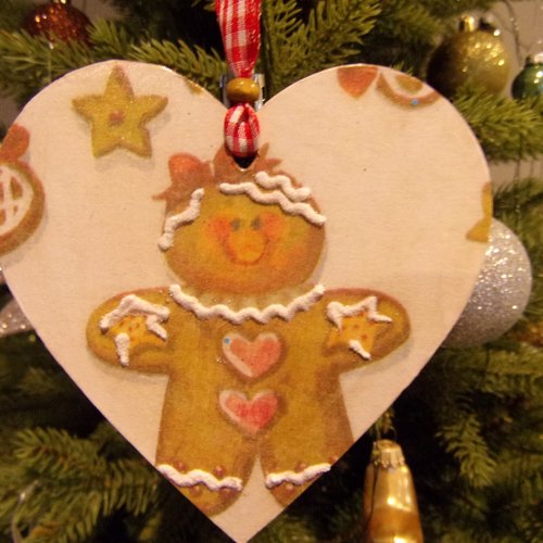 1 coeur en bois fait main à suspendre fille bonhomme en pain d'épice décoration sapin de noël 10cm