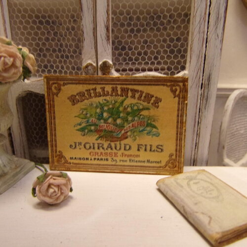 Plaque miniature muguet tableau en bois pour maison de poupées échelle 1:12 publicité provence fleurs vintage french dollhouse sign