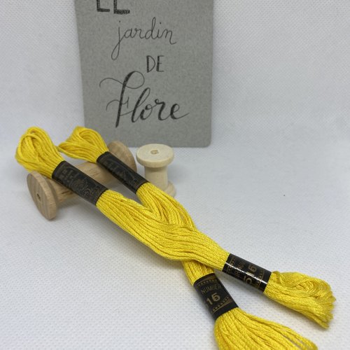 Jaune citron - 515 / équivalence coloris dmc 307