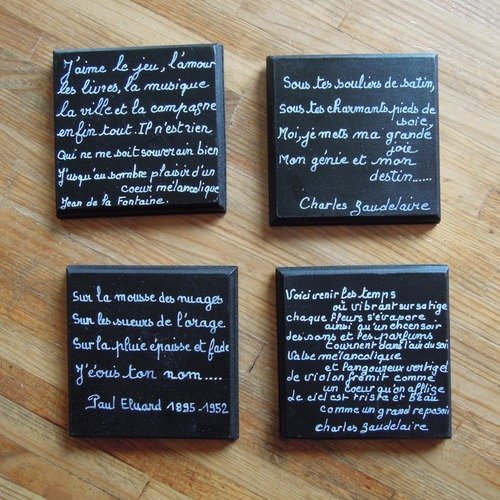 4 petits tableaux  noirs avec poeme