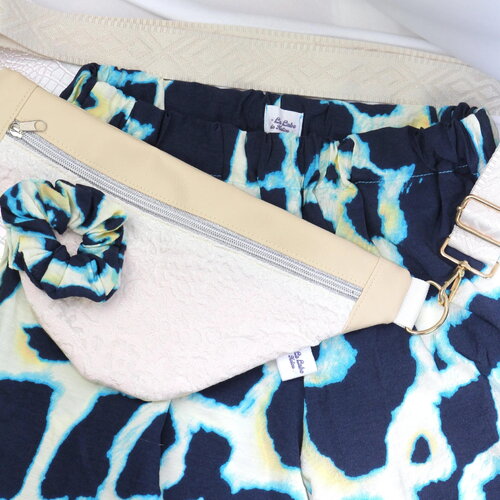 Pantalon fluide motif graphique