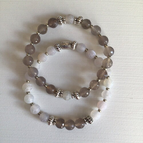 Ensemble de 2 bracelets élastiqués style tibétain, perles pierre naturelle agate grise et blanche