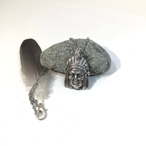 Chaîne pendentif homme, tête de chef amérindien plaqué argent