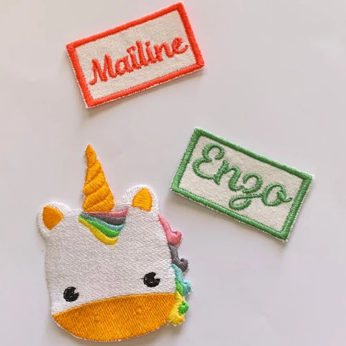 Appliqué prénom &amp; couleur au choix brodé thermocollant ou à coudre