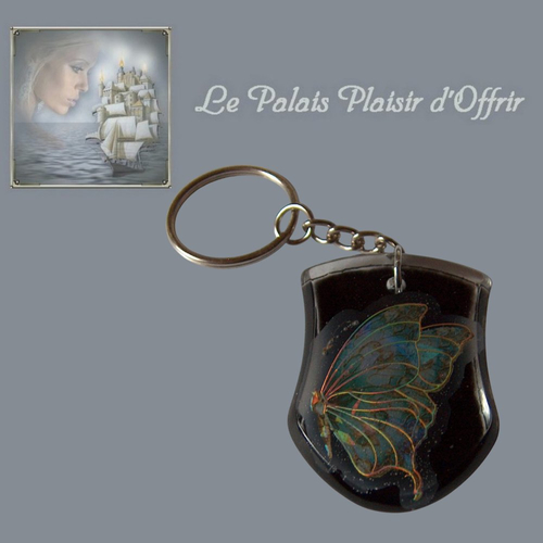 Porte-clef - résine - profil papillon irisé sur blason