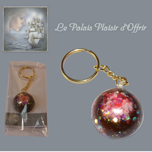 Porte-clef - résine - demi spère résine teintée et paillettes roses irisées