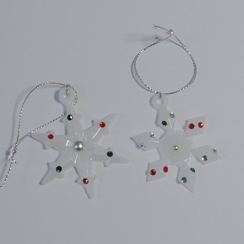 Noel - lot de 2 flocons moyens - blancs