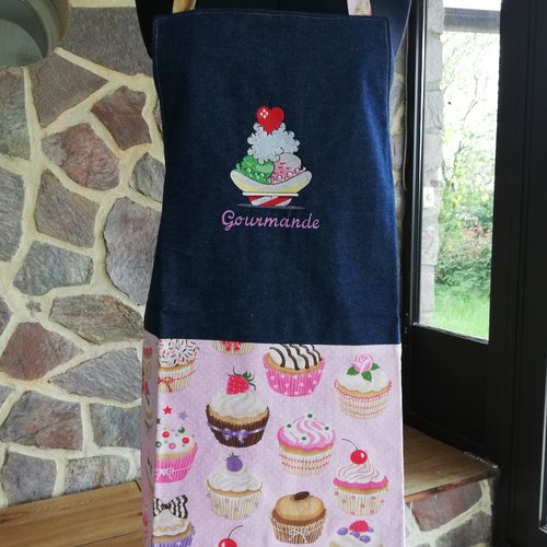 Tablier de cuisine femme brodé "gourmande"