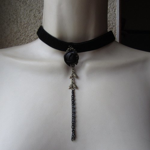 collier ras de cou noir collier ras de cou noir