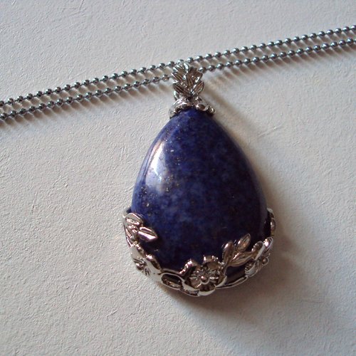 Pendentif handmade motif goutte en pierre naturelle fine lapis lazuli, et chaîne, neuf