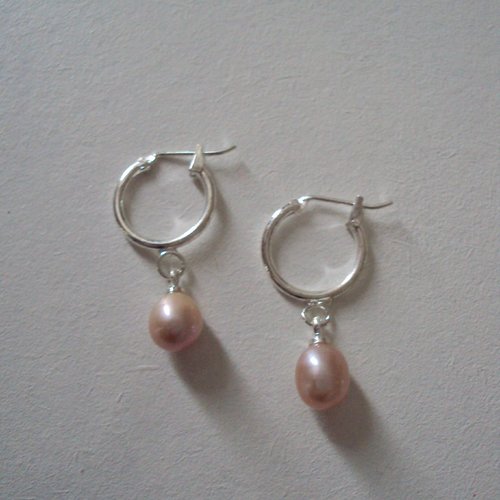 Boucles d'oreilles anneau et perle naturelle, fermoir dormeuse argent 925 rhodié