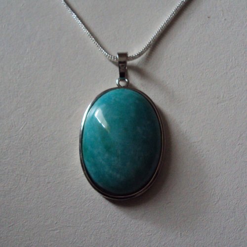 Pendentif handmade cabochon en pierre naturelle fine amazonite du pérou et chaîne, neuf