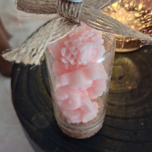 Fiole  de fondants mini têtes de chien et mini fleurs  parfum fleur de coton
