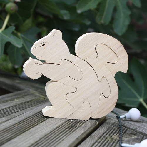 Puzzle arbre et écureuils couleur bois naturel