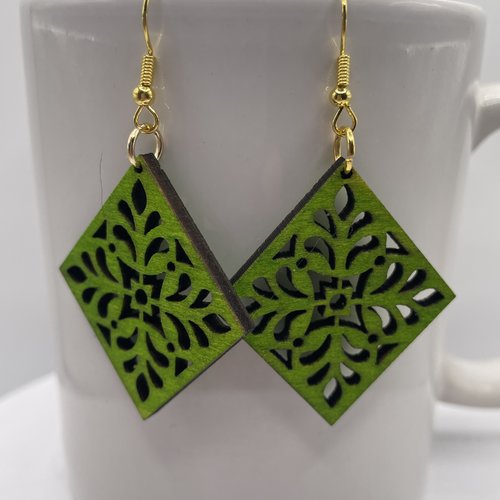 Boucles d’oreilles pendantes en bois