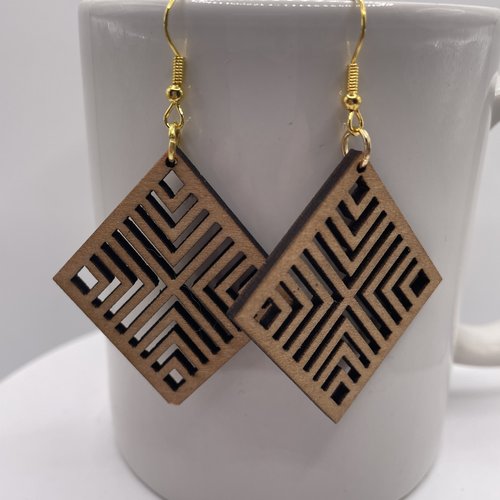 Boucles d’oreilles pendantes en bois