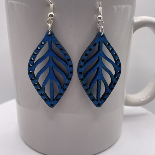 Boucles d’oreilles pendantes en bois
