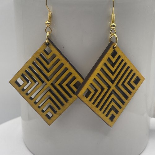 Boucles d’oreilles pendantes en bois