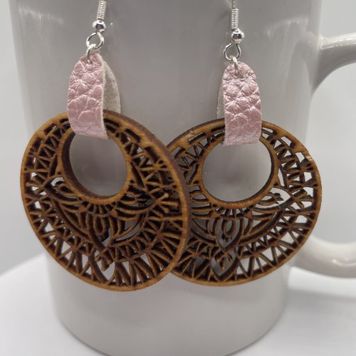 Boucles d’oreilles pendantes en bois