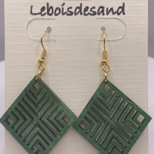 Boucles d’oreilles pendantes en bois