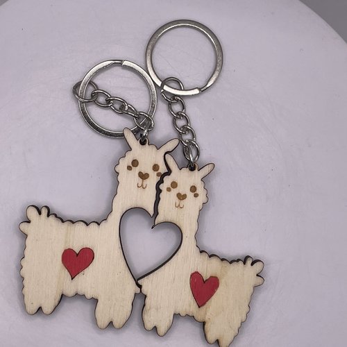 Porte clés en bois lama