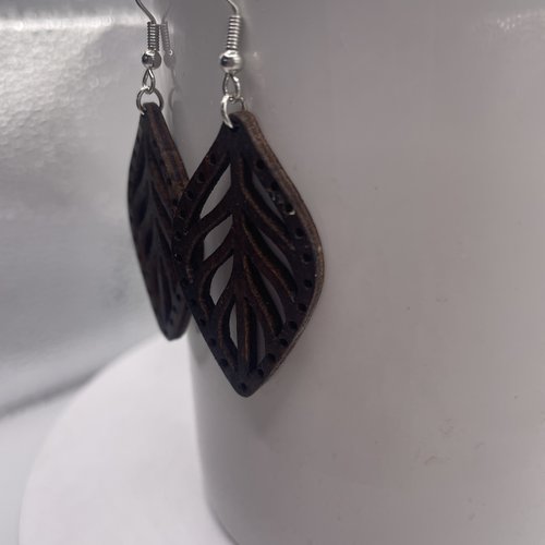 Boucles d’oreilles pendantes en bois