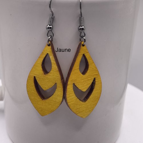 Boucles d’oreilles pendantes en bois