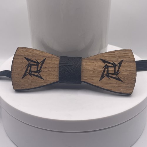 Noeud de papillon en bois metallica