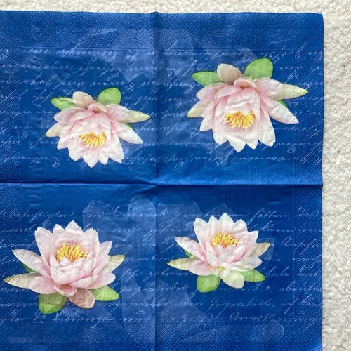 Serviette en papier nénuphar