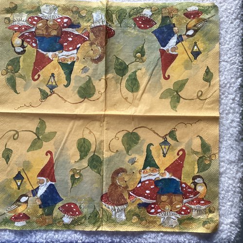 Serviette en papier nain de jardin