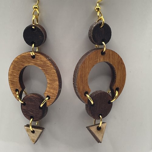 Boucles d’oreilles géométriques en bois et métal doré,bijoux artisanaux boho chic