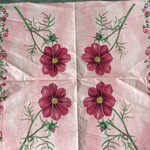 Serviette en papier fleurs