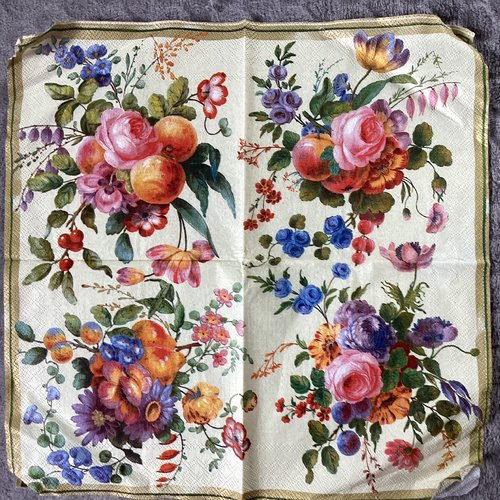 Serviette en papier bouquet de fleurs
