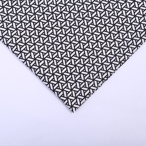 Coupon de tissu 70 cm x 100 cm polyester graphique géométrique noir et blanc