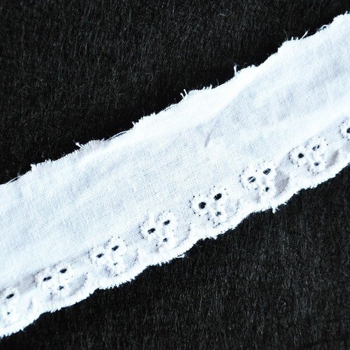 1 mètre garniture pour customisation ruban galon blanc dentelle coton blanc destockage