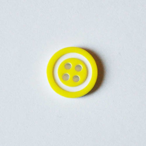 Petit bouton résine blanc et jaune 13 mm destockage 