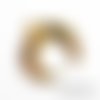 Breloque pendentif ethniques croissant de lune corne métal doré strass 18 mm